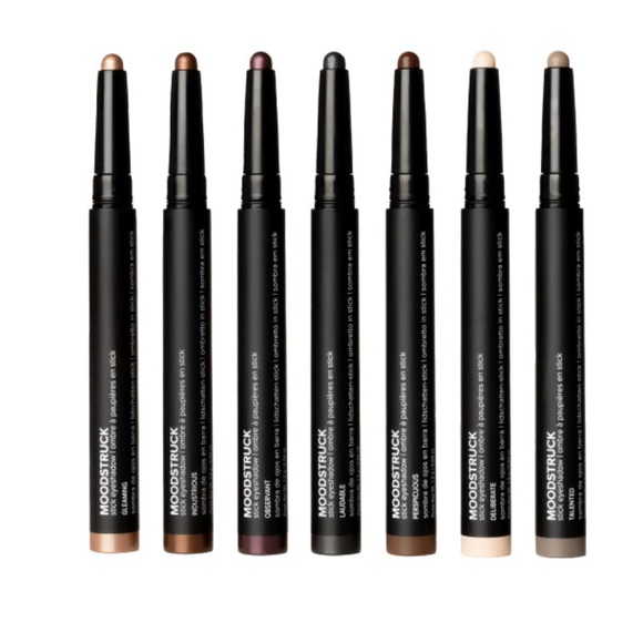 Eyeshadow Stick - Picture 2 of 9